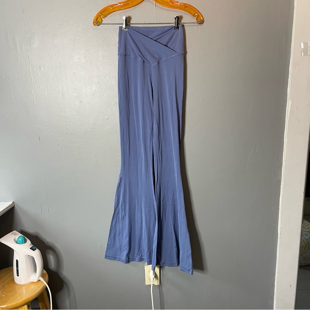 Aerie Blue Flared leggings size small